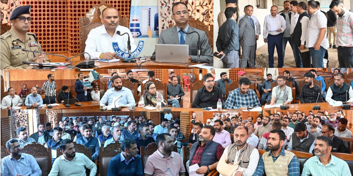 CEO J&K visits Shopian, reviews Election preparedness