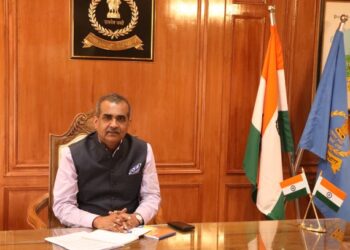 Shri Vikram Sahay Assumes Charge as Principal Commissioner of Income Tax, Jammu & Kashmir and Ladakh