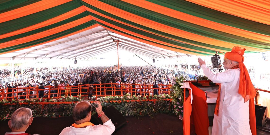 there will be no talks with Pakistan until peace is established: Amit shah
