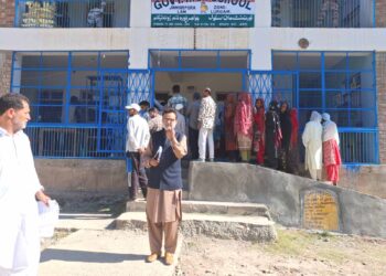 J&K records 58.19 % voter turnout till 5pm