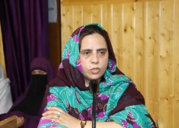 Social Activist Afiqa Ali Mourns the Passing of Ratan Tata