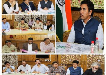 Div Com reviews overall progress of arrangements for Kashmir Marathon