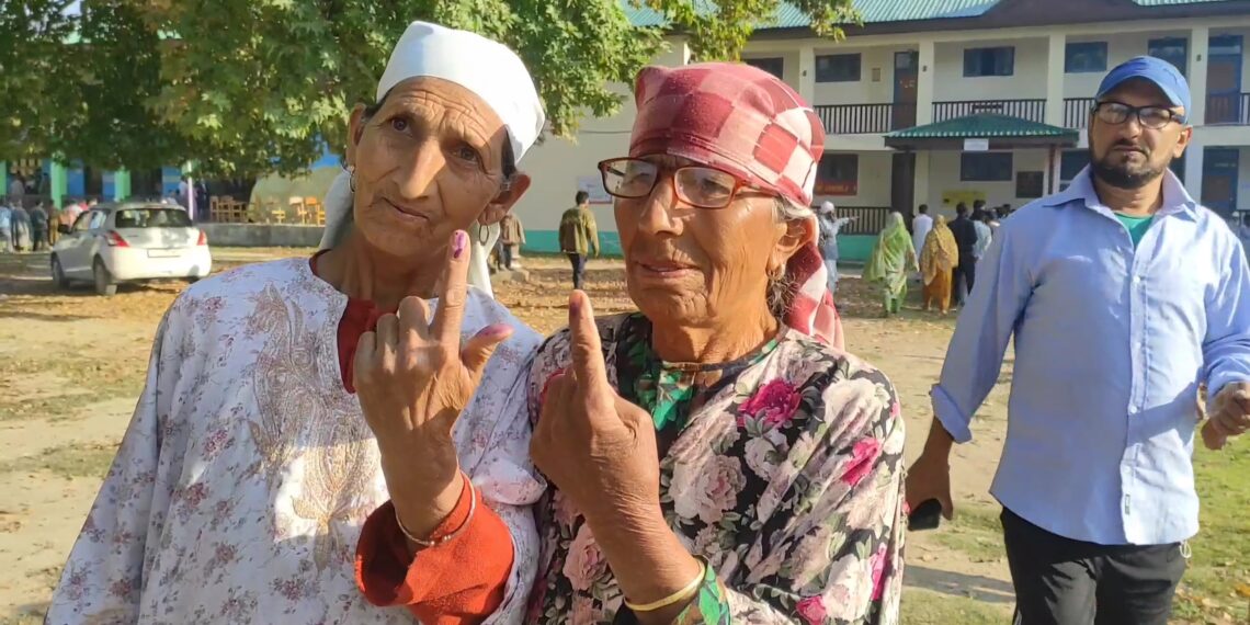 Phase 3: At 11 A.M, 28.17 per cent polling in Bandipora