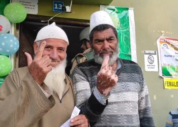 Phase 3: At 01 PM, 42.66 per cent polling in Bandipora