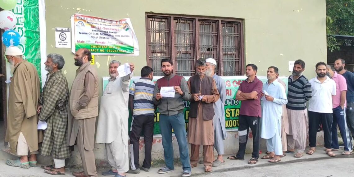 Phase 3: At 03 PM, 53.09% per cent polling in Bandipora