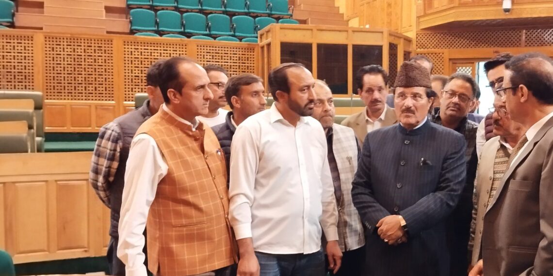 Mubarak Gul visits Legislative Complex; asks for proper arrangements for oath ceremony