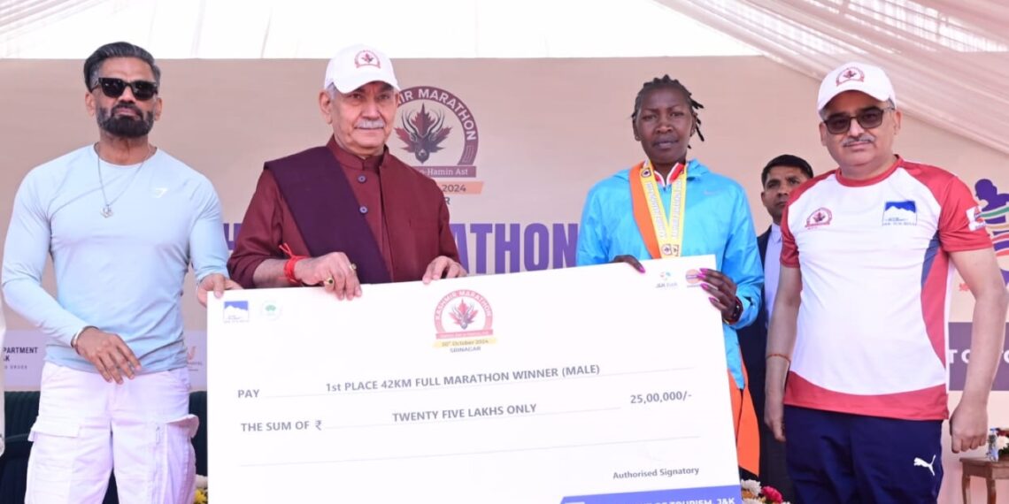 Lt Governor felicitates the winners of the first-ever International Marathon in J&K