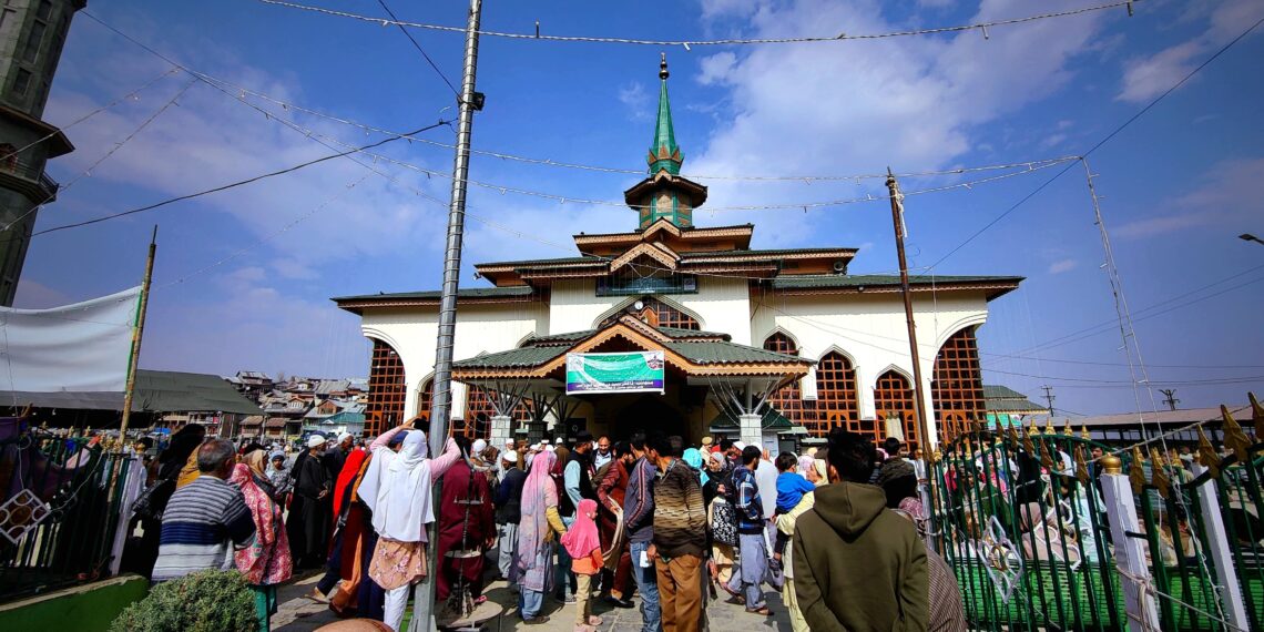 Annual Urs of Sheikh-ul-Aalam (RA) observed with religious fervor