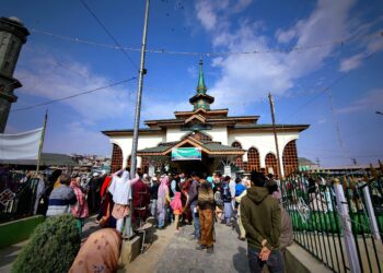 Annual Urs of Sheikh-ul-Aalam (RA) observed with religious fervor