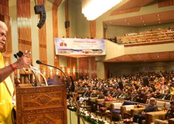 Lt Governor addresses J&K UT Foundation Day celebrations in Srinagar; congratulates the people of J&K for working tirelessly for a secure & prosperous UT
