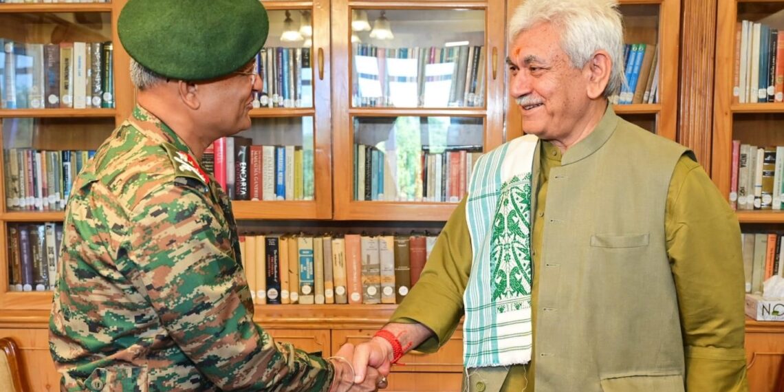 GOC15 Corps called on L.G Shri Manoj Sinha