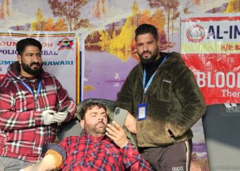 Al-Imaan Youth Foundation Organizes Blood Donation Camp in Sumbal