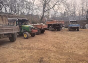 Illegal Mining: Geology and Mining Department Seizes 12 Vehicles in Ganderbal