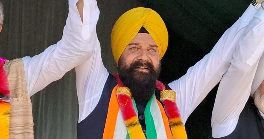 S.S. Channi Appreciates District Administration’s Snow Clearance Efforts in Pulwama, Tral & Awantipora