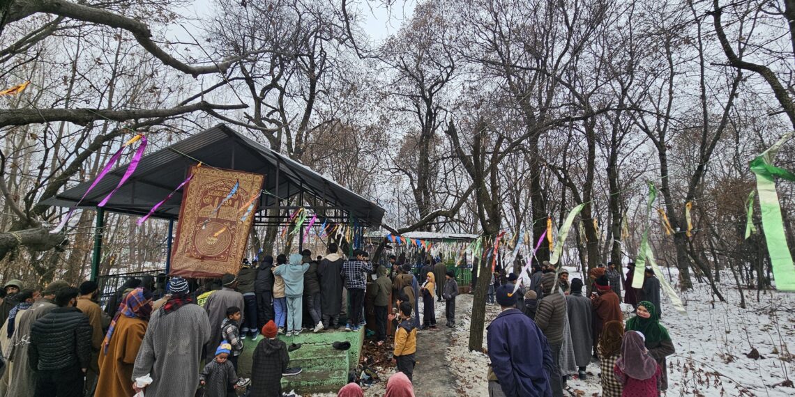 Urs of Sheikh Jamal U Din (RA) Observed with Devotion at Sehipora Wayil Ganderbal