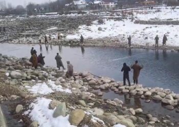 Illegal Fishing Threatens Ecosystem in Ganderbal’s Nallah Sindh