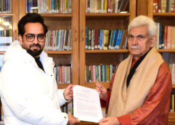 Mudasir Dar, Social Activist and President Awardee, Meets Lt. Governor; Advocates for Retention of NIT at Pulwama
