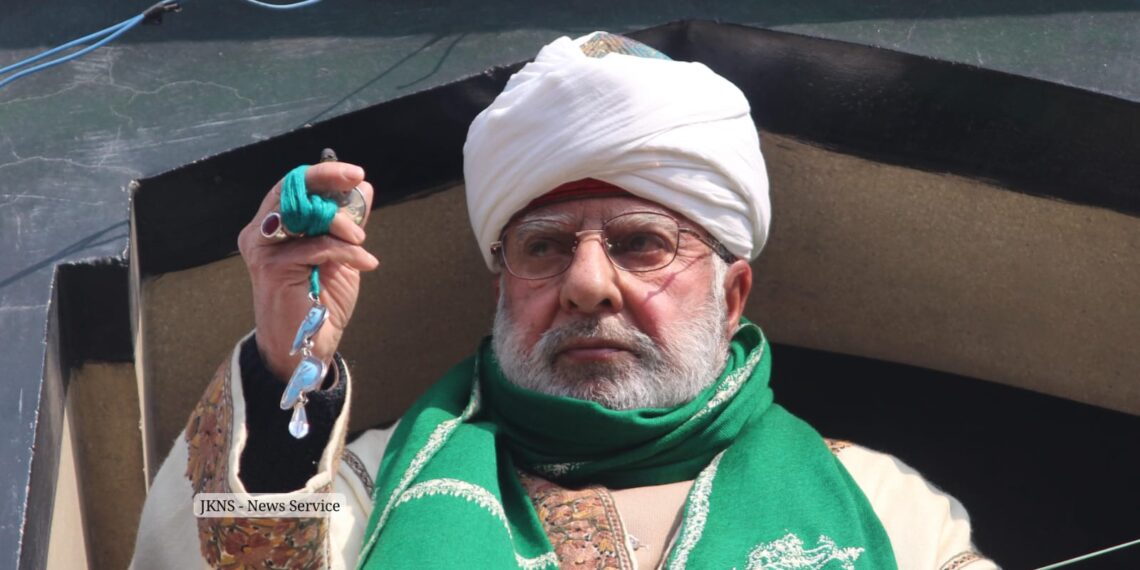 Thousands Flock to Hazratbal Shrine for Mehraj-ul-Alam, Housing Holy Relic of Prophet (SAW)