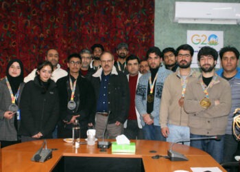 VC IUST Honours Students for Winter Sports Triumph