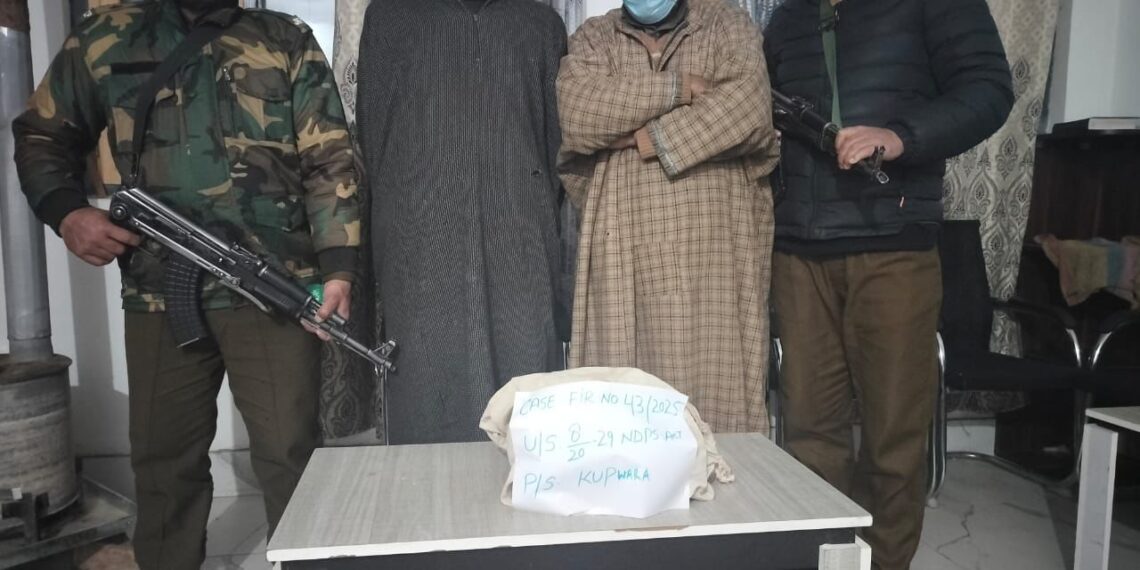 Kupwara Police Seizes Contraband, Arrests Two Drug Peddlers
