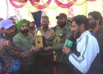Eidgah Hunters Win ‘Midoora Premier League’ Cricket Tournament in Tral
