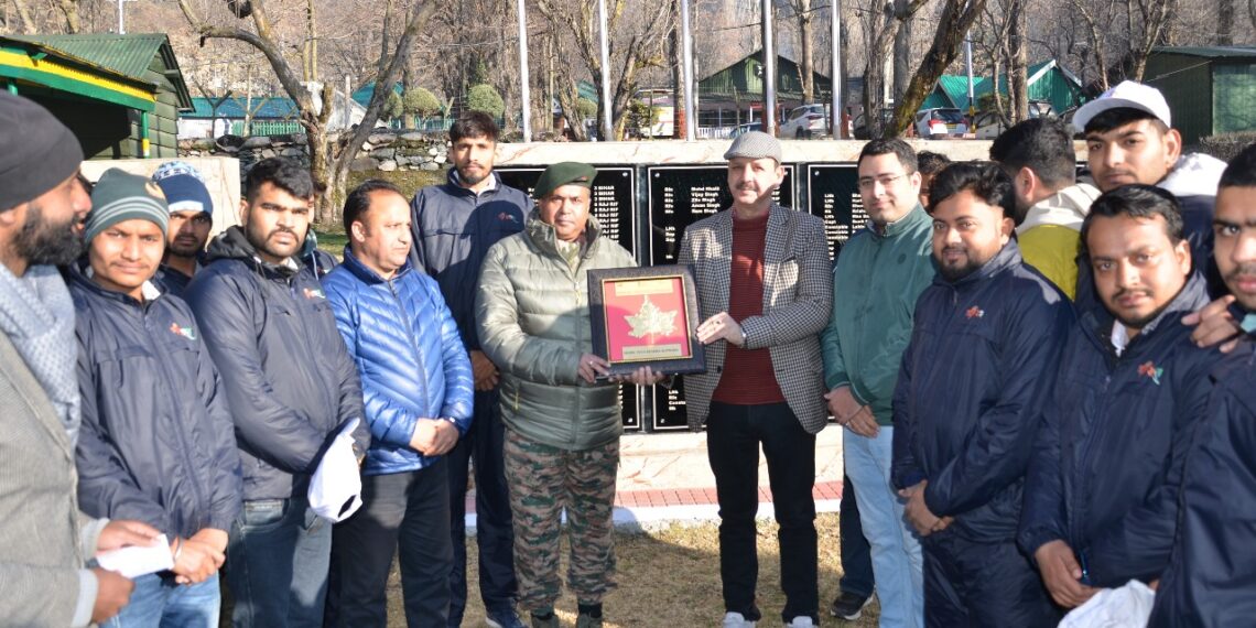 Border Area Youth Exchange Programme: Students from Five States Visit Tangdhar and Tithwal