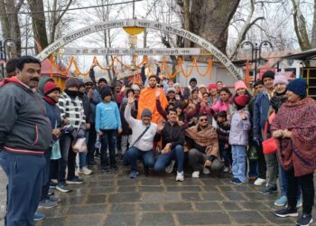 Maha Shivratri Celebrated with Great Devotion at Kheer Bhawani Temple