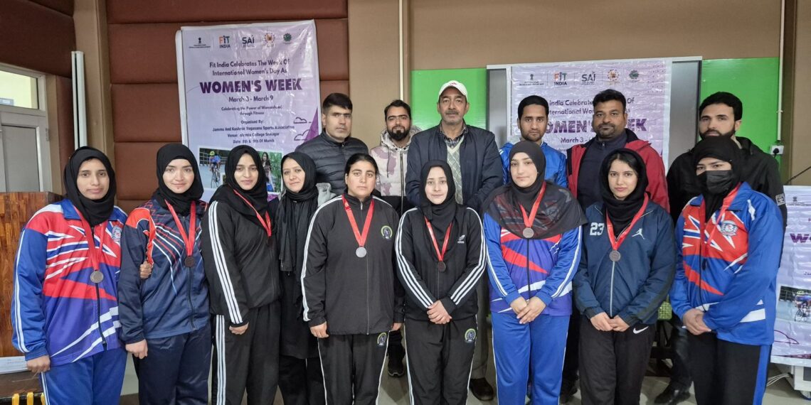 J&K Yogasana Sports Association organizes FIT India Women’s Week Celebrations