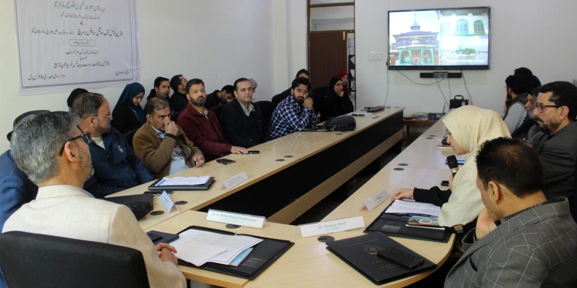 IUST Awantipora holds seminar on balancing Kashmiri tradition, modernity
