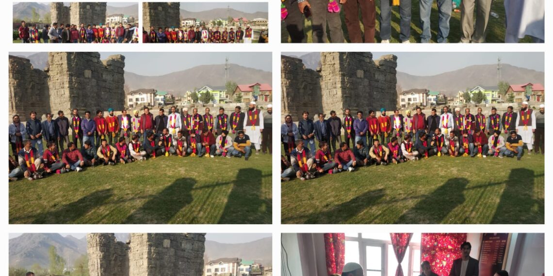 Jammu & Kashmir Teachers Forum Zone Awantipora Holds High-Level Meeting