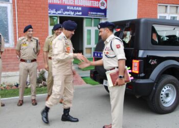 DGP J&K Reviews Operational Preparedness in South Kashmir Range