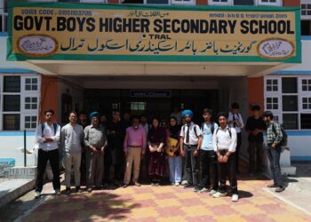 DJMC IUST Hosts Media Career Outreach at Tral Schools