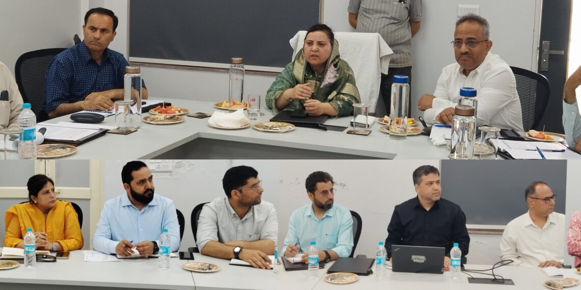 Sakeena Itoo reviews performance of Samagra Shiksha