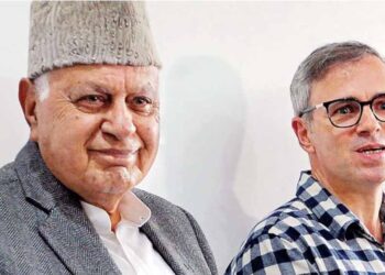 Dr. Farooq, Omar Abdullah pay tributes to Sheikh Mansoor Ahmad on his martyrdom anniversary 