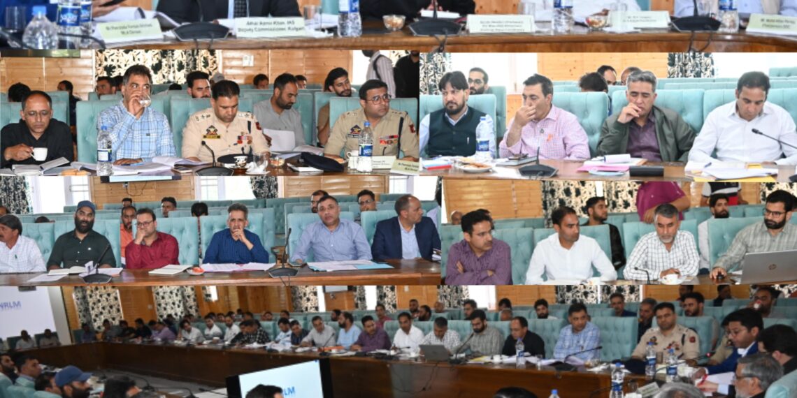 MP Mian Altaf chairs DISHA meeting at Kulgam