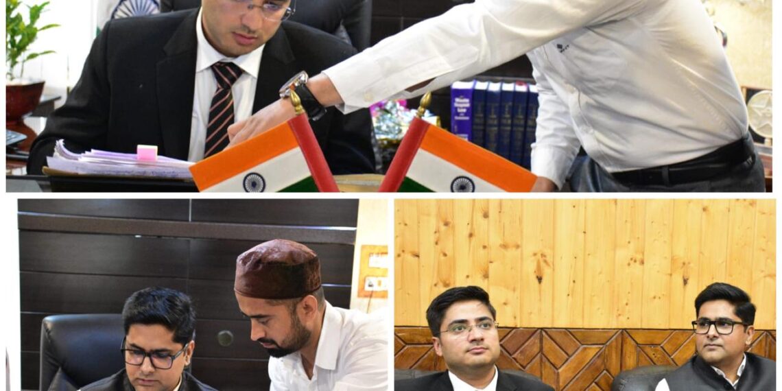 Faz Lul Haseeb, IAS, Assumes Charge as Commissioner SMC & CEO SSCL