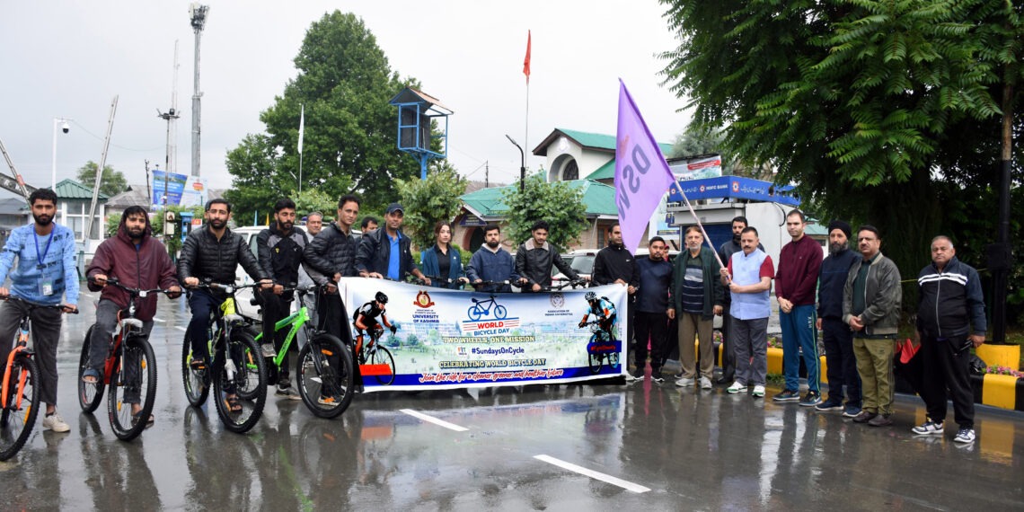 KU observes World Bicycle Day with ‘Sundays on Cycle’ event