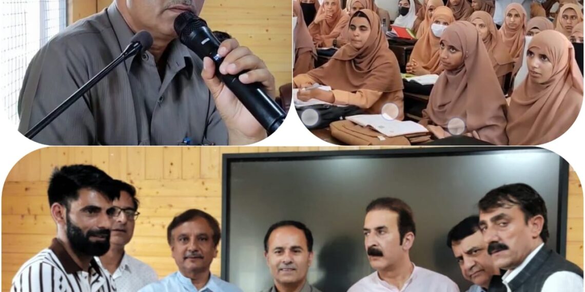 Director School Education Kashmir Visits Uri Sector