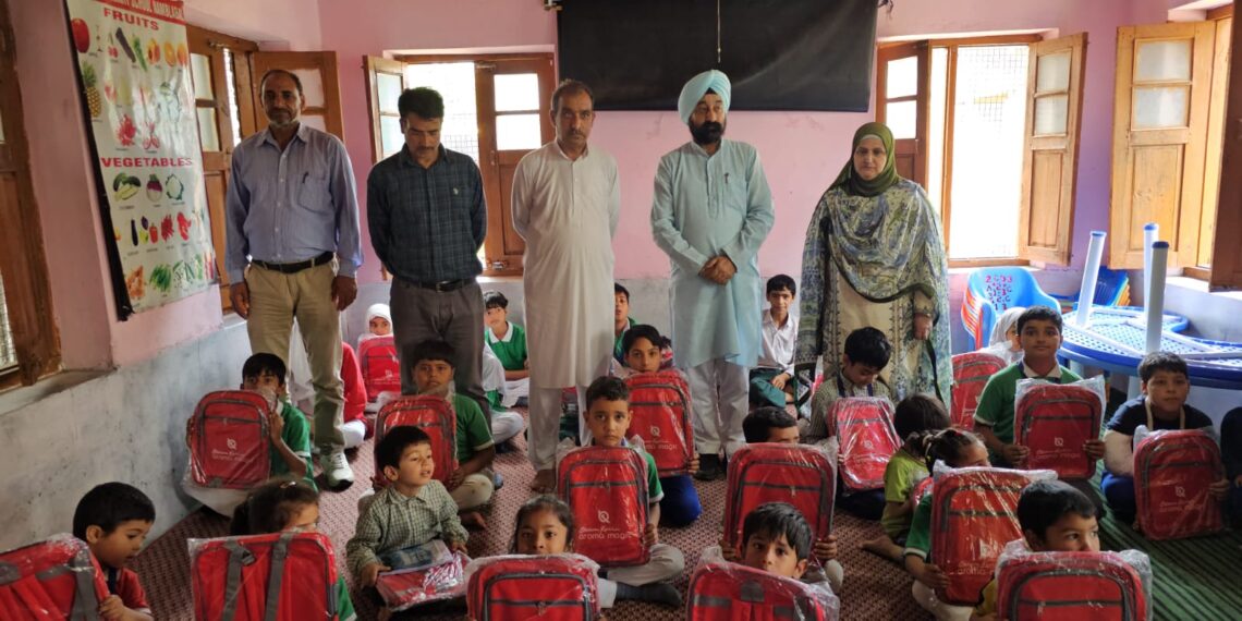 Dr. Harbaksh Singh Visits Govt Schools, Distributes Educational Kits to Meritorious Students