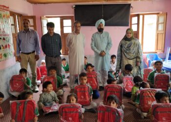 Dr. Harbaksh Singh Visits Govt Schools, Distributes Educational Kits to Meritorious Students