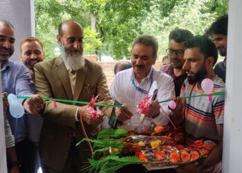 SHD Kashmir Organizes Awareness Camp at Aripal Tral, Director Rafiq Ahmad Shah Inaugurates New Hospital Building