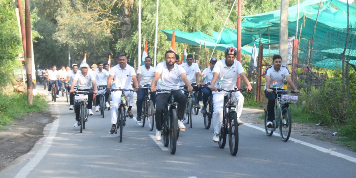 Mega Cycle Rally Held to Celebrate Khelo India’s Fit India Initiative and Commemorate Vijay Diwas
