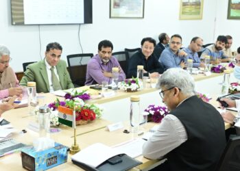 Lieutenant Governor reviews progress of Pradhan Mantri TB Mukt Bharat Abhiyaan in J&K UT