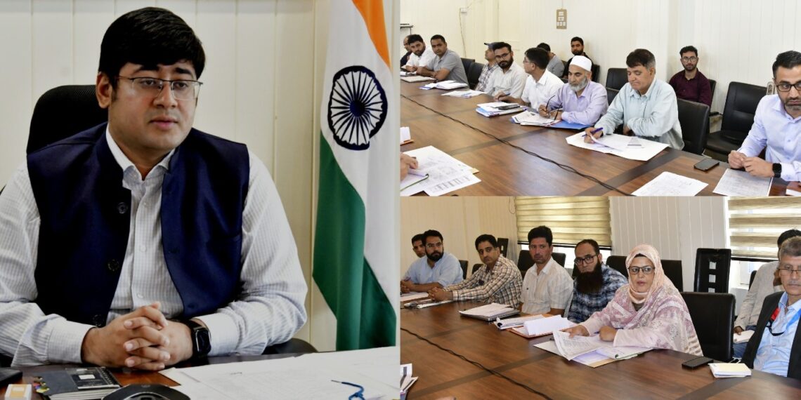 DC Ganderbal reviews implementation of Agriculture, Allied Sector schemes