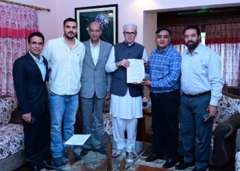CM Omar Abdullah meets public, several delegations at Raabita Public Outreach Office Srinagar