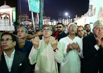 CM Omar Abdullah offers Magrib prayers at Hazratbal Shrine on Eid-e-Milad-un-Nabi (SAW)