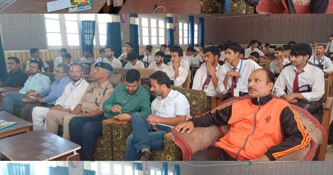 Handwara Police Organises Mega Awareness Programme on Disaster Management at BHSS Handwara