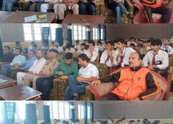 Handwara Police Organises Mega Awareness Programme on Disaster Management at BHSS Handwara