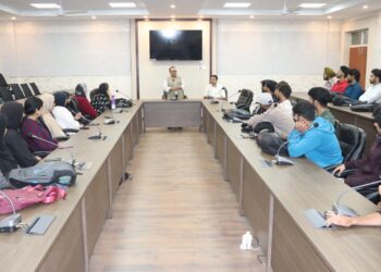 IUST Organizes Workshop on Embedded Systems and IoT to Foster Innovation and Entrepreneurship