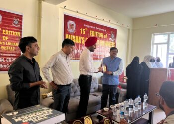 15th Edition of Alisha’s Library on Wheels Debuts at Govt. Boys Higher Secondary School, Sangam, Idgah, Kashmir